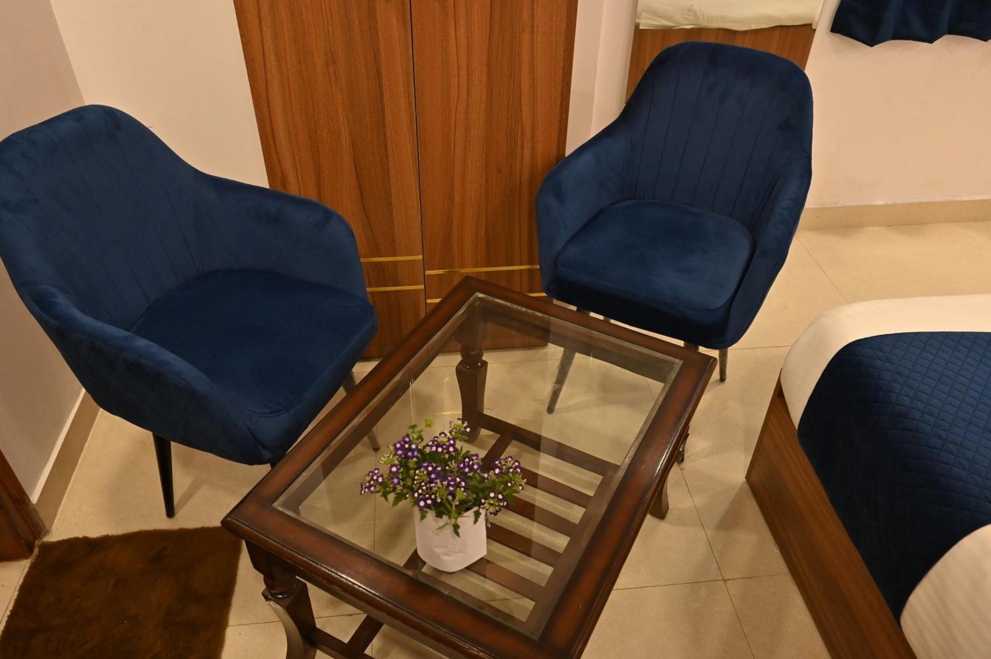Hotel Down Town Paschim Vihar Delhi  Buitenkant foto