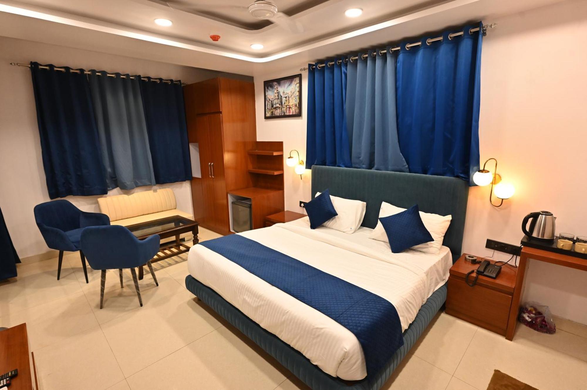 Hotel Down Town Paschim Vihar Delhi  Buitenkant foto