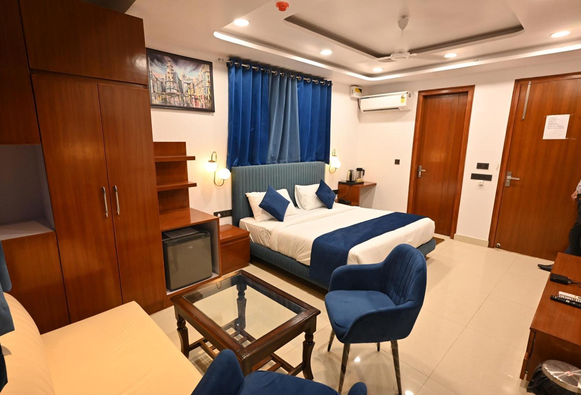 Hotel Down Town Paschim Vihar Delhi  Buitenkant foto