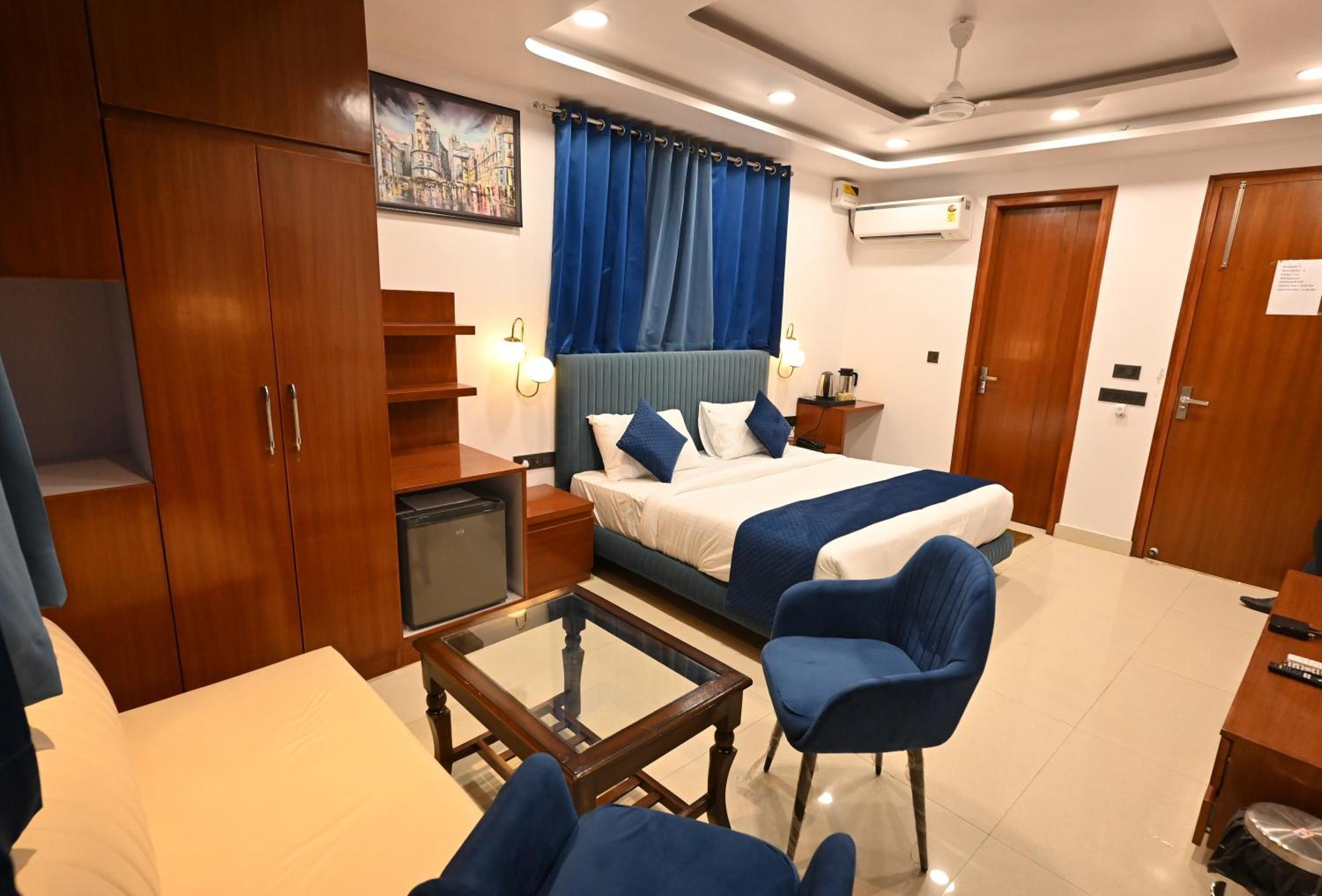 Hotel Down Town Paschim Vihar Delhi  Buitenkant foto