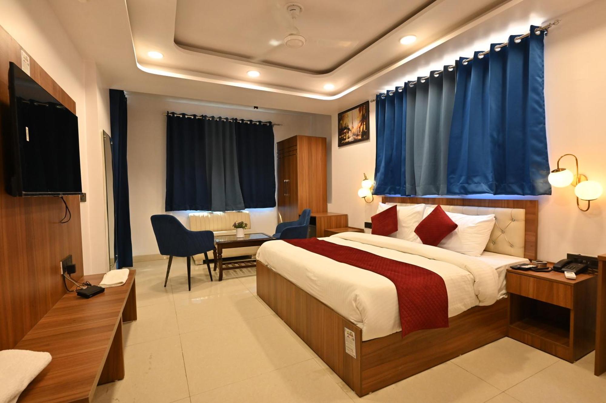 Hotel Down Town Paschim Vihar Delhi  Buitenkant foto